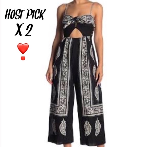 Free People Pants - 🎉Free People Feel the Sun Cutout Jumpsuit NWT🎉